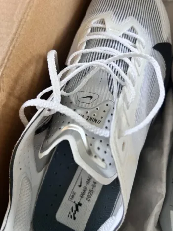 Used Nike Vaporfly 4 bike — image 3 of 6