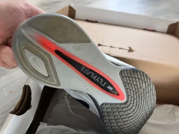 Used Nike Vaporfly 4 bike — image 5 of 6