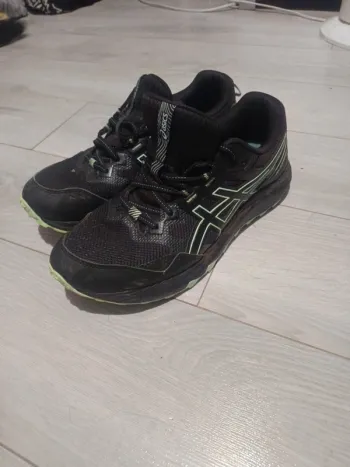 Used Asics Gel-Sonoma 7 bike — image 1 of 6