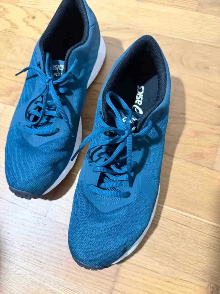 Used Asics Defiance X bike — image 2 of 4