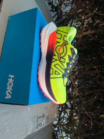 Hoka Rocket X Trail bike d'occasion — image 1 sur 6