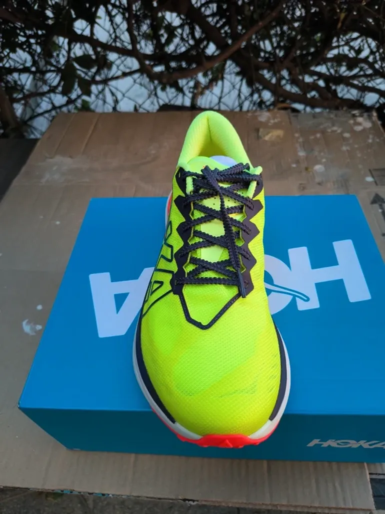 Hoka Rocket X Trail bike d'occasion — image 2 sur 6