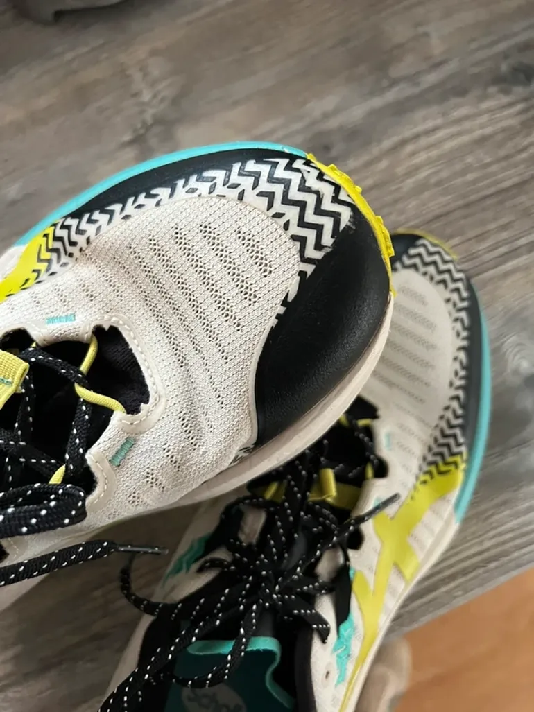 Used Asics Trabuco Max bike — image 9 of 11