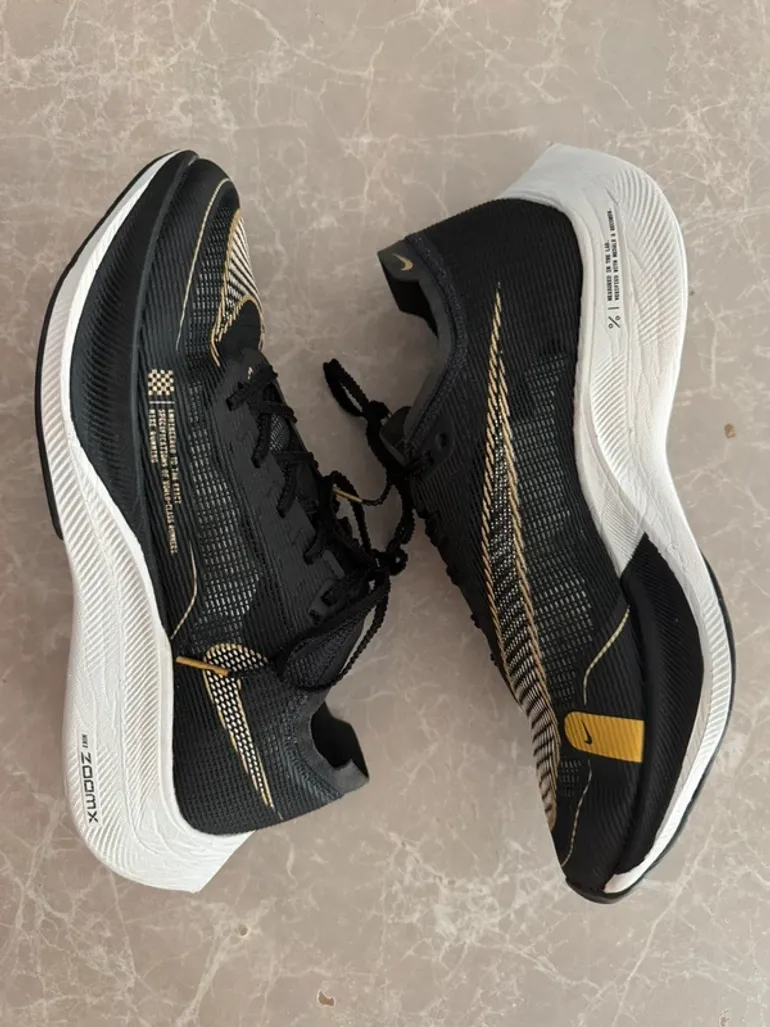 Gebrauchtes Nike ZoomX Vaporfly Next% 2 bike — Bild 1 von 5