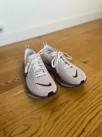 Used Nike Zoom X Invincible 3 Running Shoes