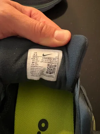 Used Nike ZoomX Vomero bike — image 6 of 6
