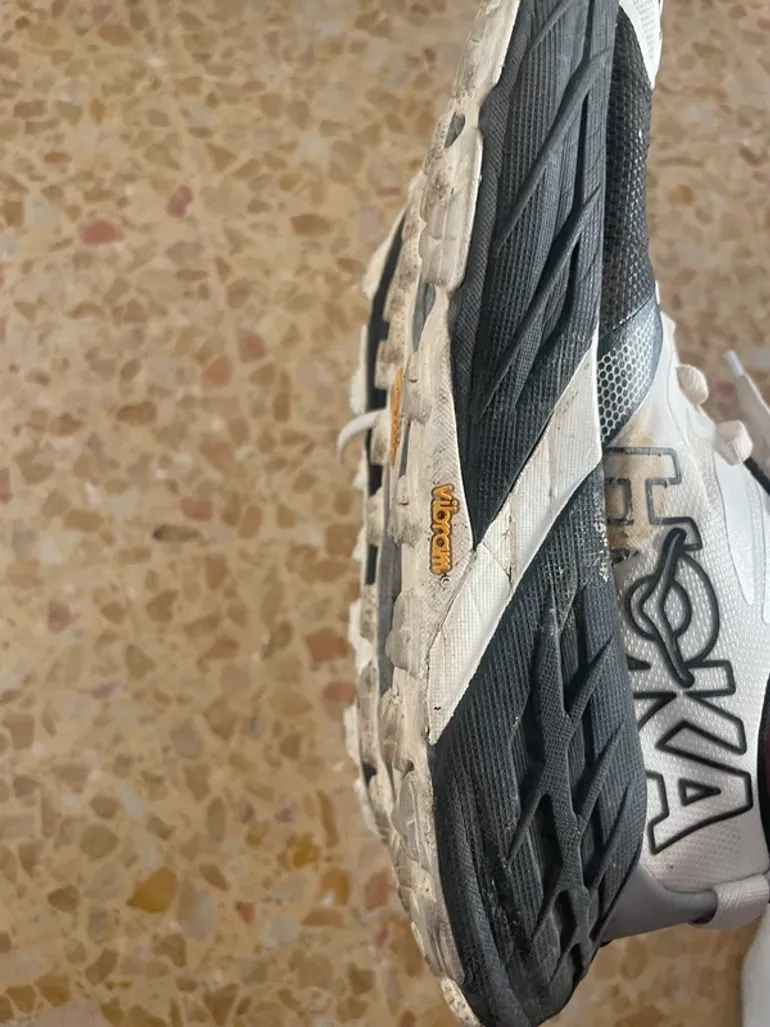 Used Hoka Speedgoat 7 bike — image 4 of 7