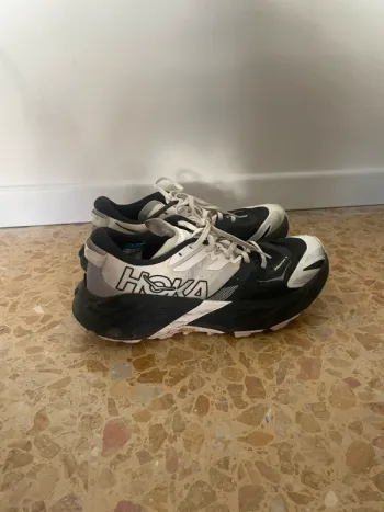 Used Hoka Speedgoat 7 bike — image 1 of 7