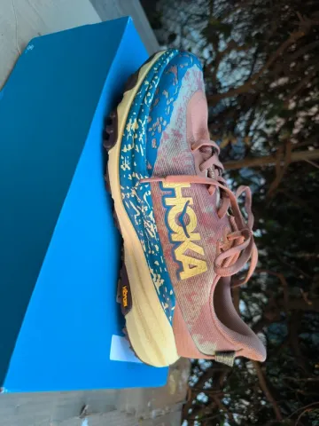 Used Hoka Speedgoat 6 bike — image 1 of 6