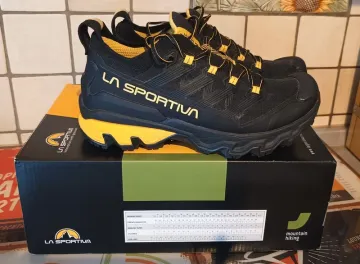 Used Scarpa Ultra Raptor 3 Running Shoes