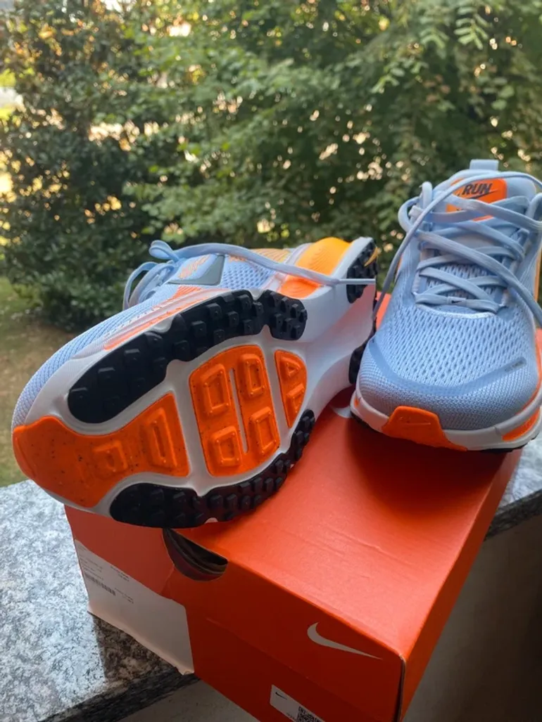 Used Nike Vomero 18 bike — image 4 of 8
