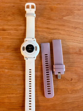 Used Garmin Vivoactive 5 bike — image 2 of 3