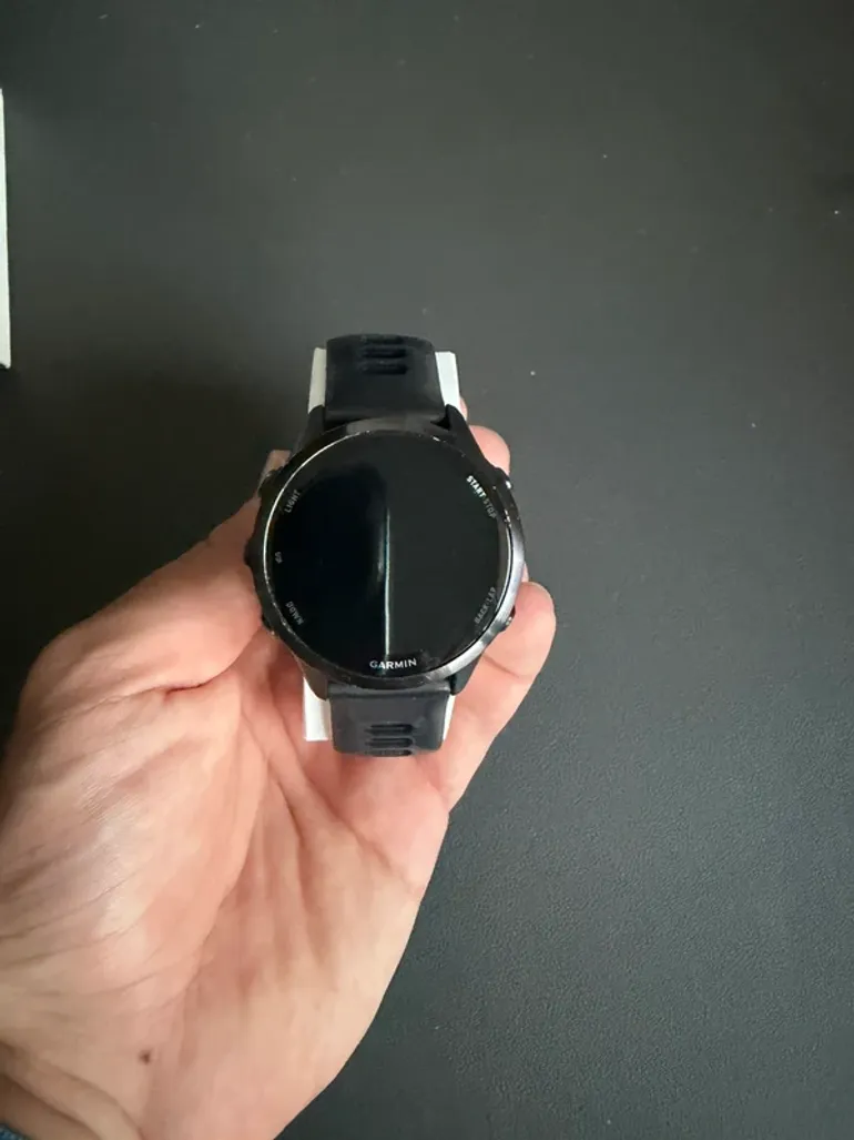 Used Garmin Forerunner 570 bike — image 3 of 10