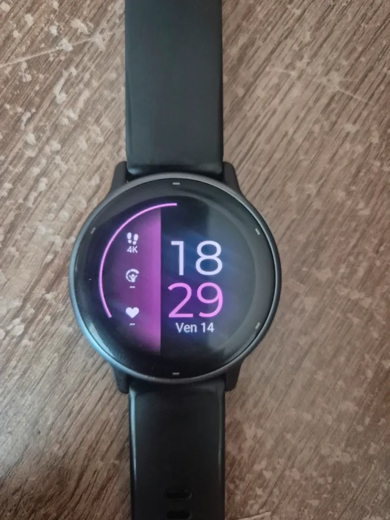 Used Garmin Vivoactive 5 bike — image 2 of 8