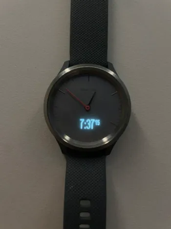Used Garmin Vivomove 3s bike — image 3 of 5