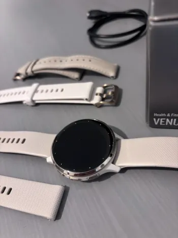 Used Garmin Venu 3S bike — image 6 of 7
