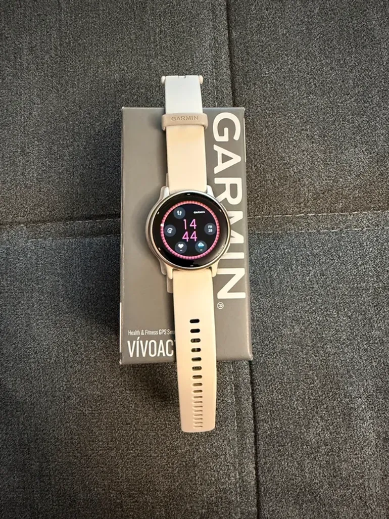 Used Garmin Vivoactive 5 bike — image 6 of 9