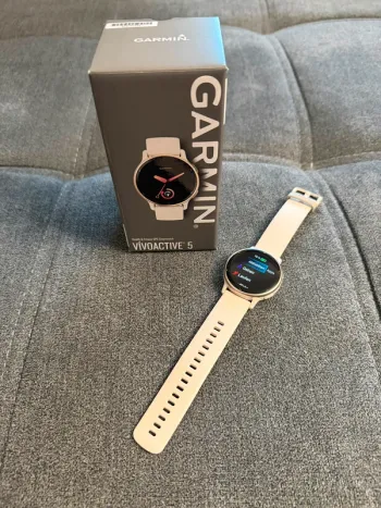 Used Garmin Vivoactive 5 bike — image 3 of 9