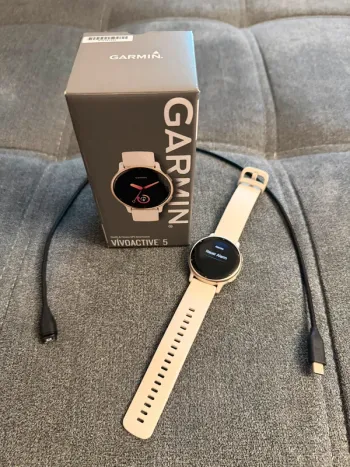 Used Garmin Vivoactive 5 bike — image 1 of 9