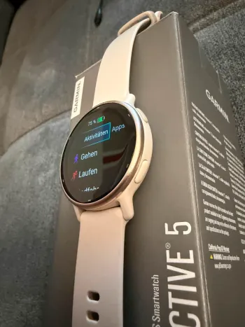 Used Garmin Vivoactive 5 bike — image 7 of 9