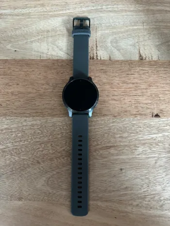 Used Garmin Venu 2S bike — image 1 of 4