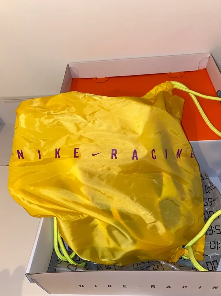 Used Nike Air Zoom Alphafly Next 3 bike — image 8 of 9