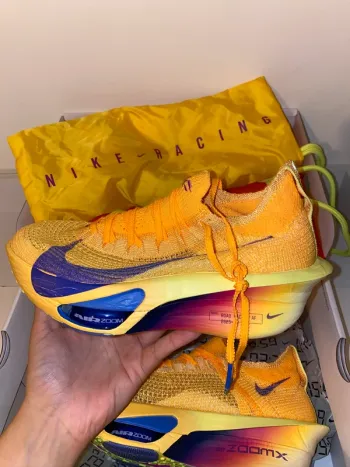 Used Nike Air Zoom Alphafly Next 3 bike — image 1 of 9