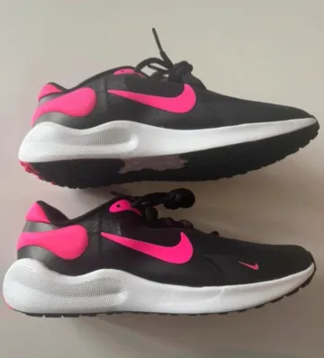 Używany Hyper Revolution 7 (GS) Running Shoes