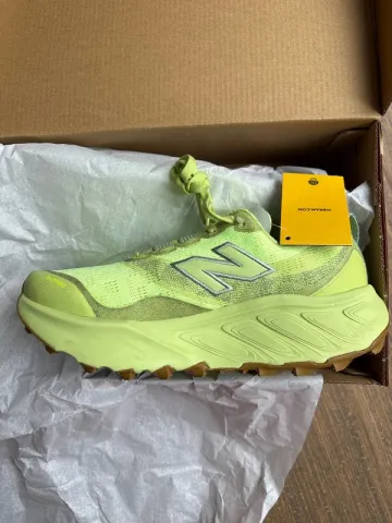 New Balance Hierro Trail bike d'occasion — image 5 sur 7