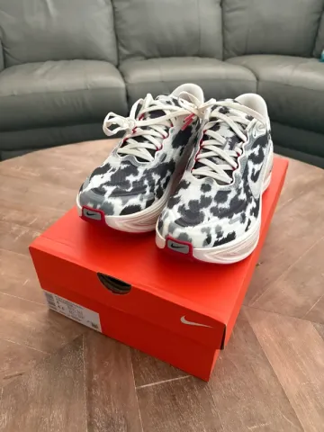 Used Nike Vomero Plus Cow Running Shoes