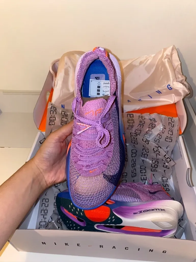 Used Nike Air Zoom Alphafly Next 3 bike — image 4 of 10