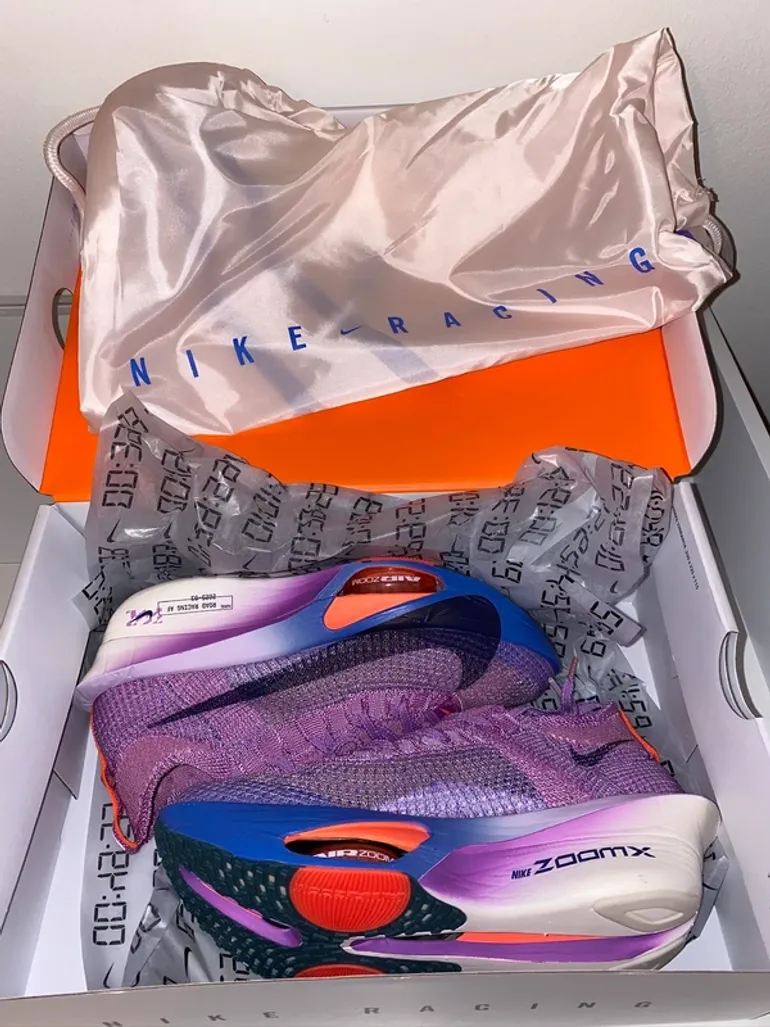 Used Nike Air Zoom Alphafly Next 3 bike — image 3 of 10