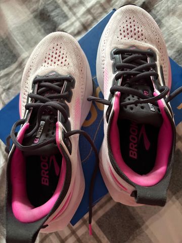 Used Brooks Glycerin 23 2026 Running Shoes