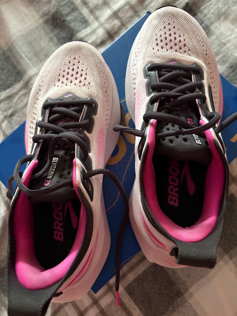 Used Brooks Glycerin 23 2026 Running Shoes