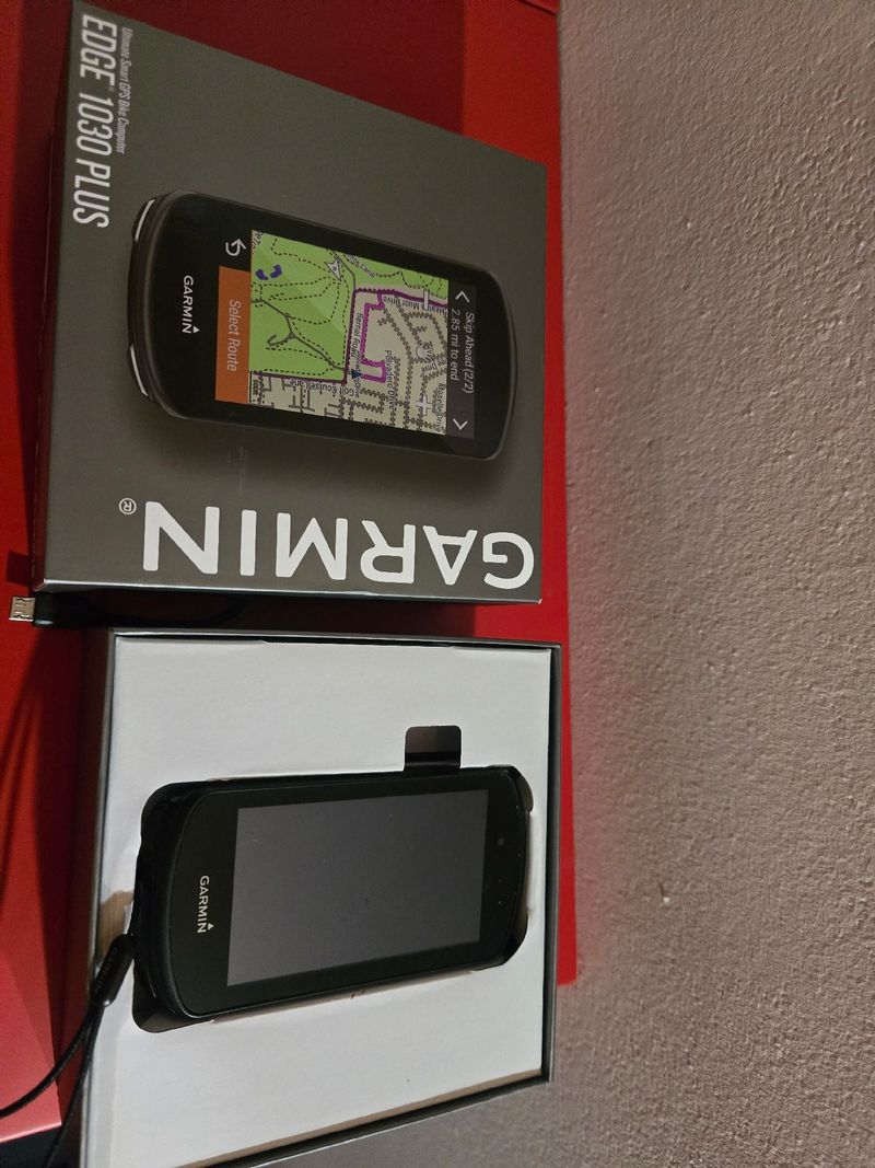 Garmin Edge 1030 Plus 2023 Cycling Accessories d'occasion