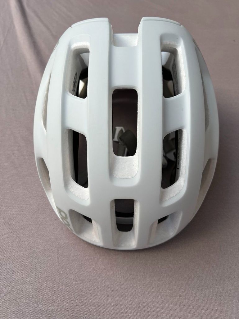Used White Ventral Air MIPS 2024 bike — image 4 of 9
