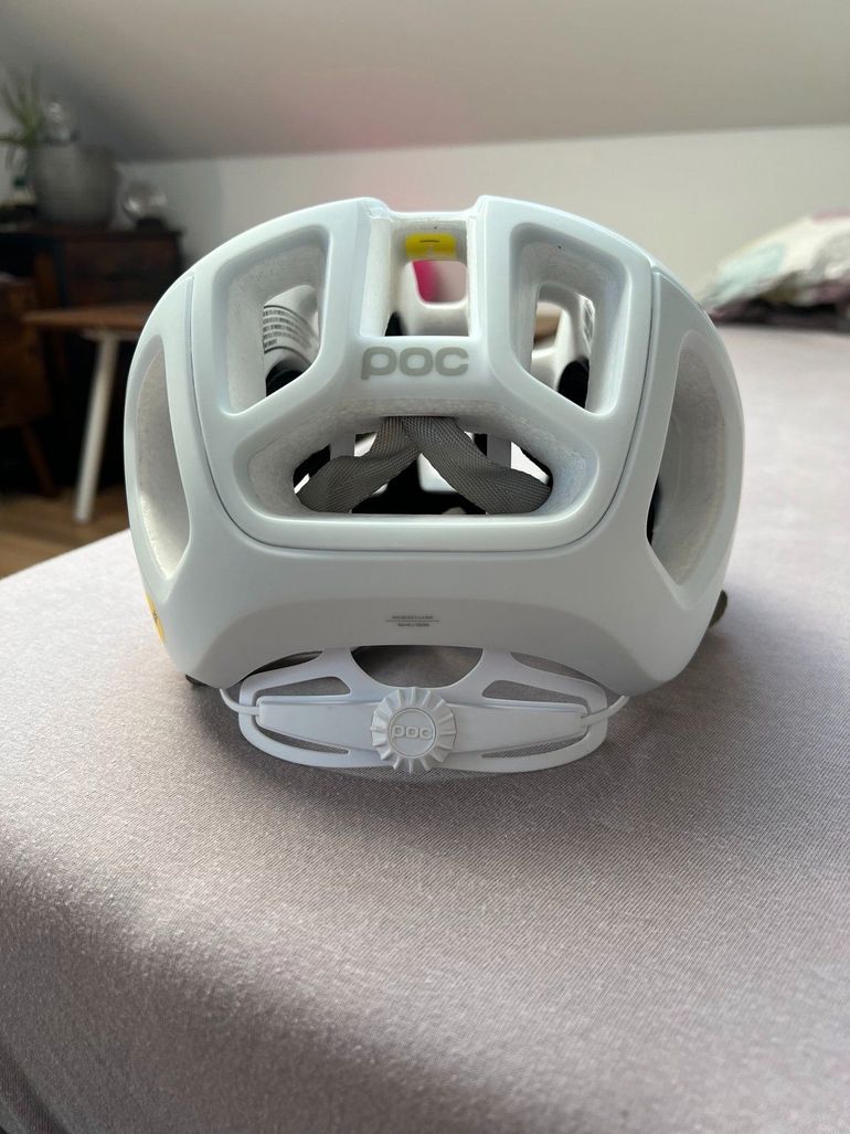 Used White Ventral Air MIPS 2024 bike — image 5 of 9