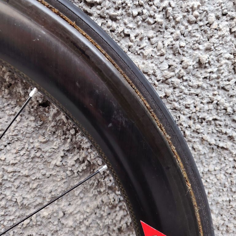 Used Zipp 404 Front Wheel bike — image 4 of 6