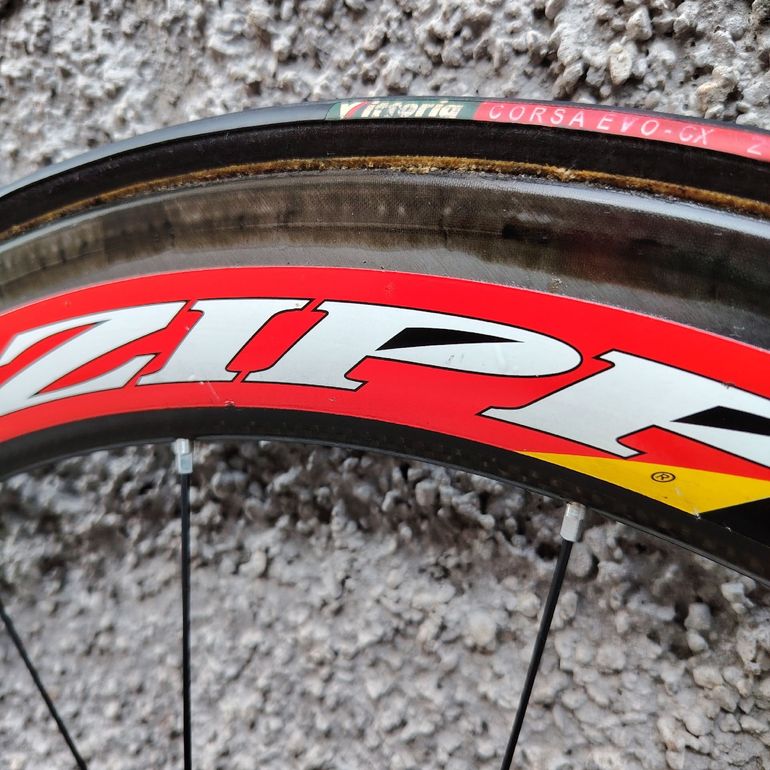 Used Zipp 404 Front Wheel bike — image 3 of 6