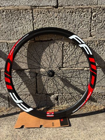 Used Ffwd F4D bike — image 4 of 12