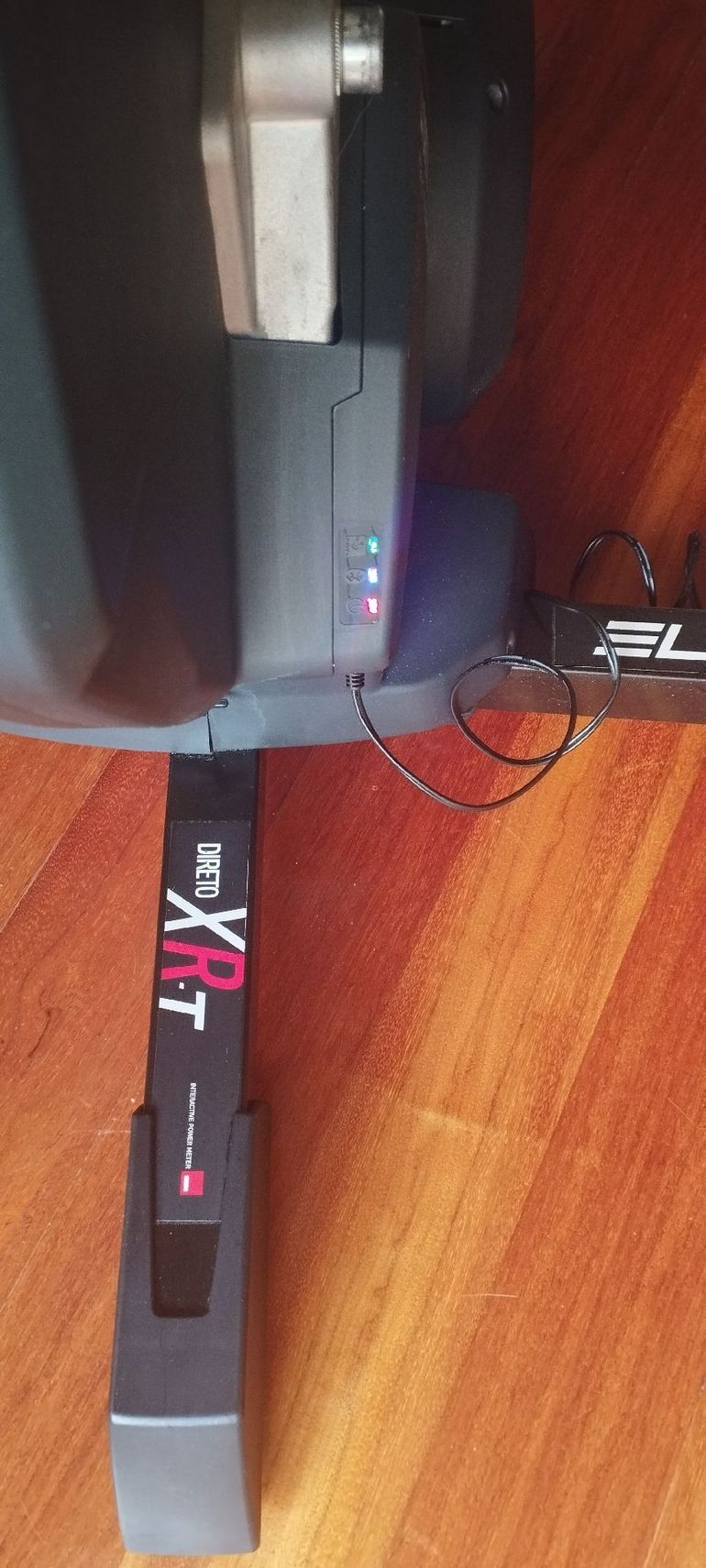 Elite Direct XRT Smart trainer 2022 bike usato — immagine 4 di 6