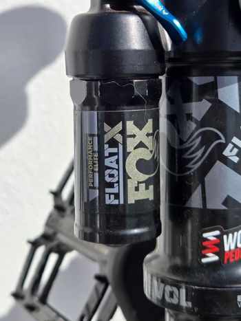 Used Fox Float X Performance Elite 2023 bike — image 3 of 6