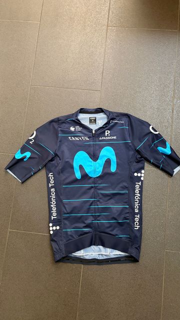 Käytetty La Passione Movistar Team Jersey size M Cycling Clothing