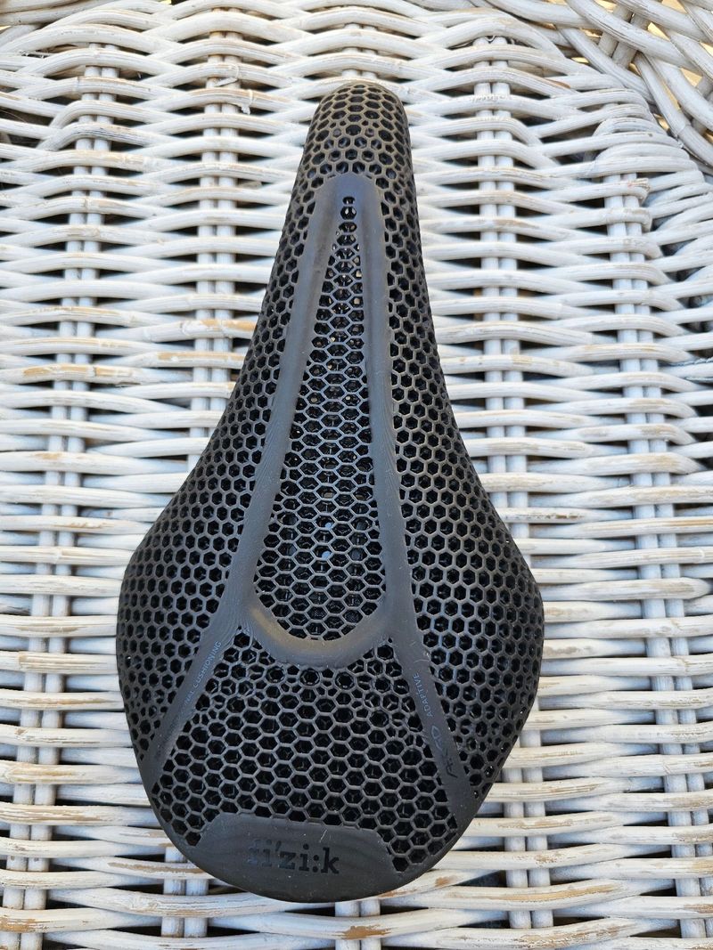 Použité Fizik Vento Argo R1 Adaptive Saddle 2026 Saddles & Seatposts