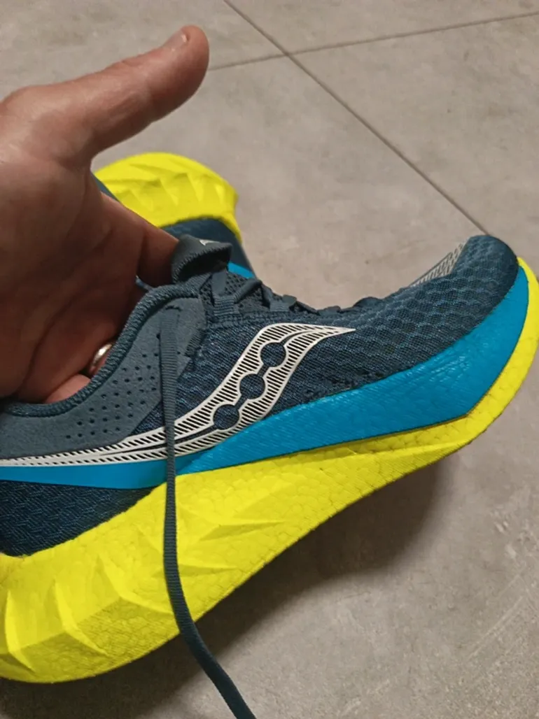 Used Saucony Endorphin Pro 4 bike — image 3 of 3