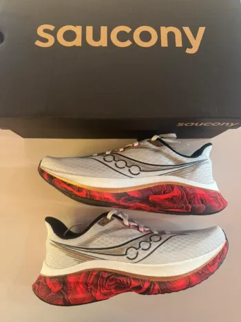 Gebrauchtes Saucony Endorphin Speed 5 bike — Bild 1 von 3