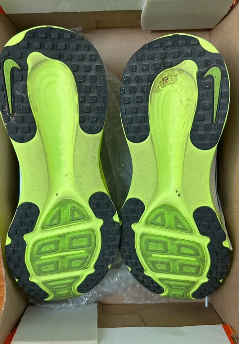 Tweedehands Nike Vomero 18 bike — afbeelding 3 van 6
