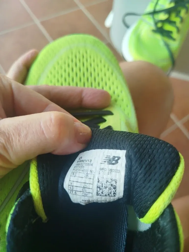 Used New Balance FreshFoam 880 bike — image 7 of 9