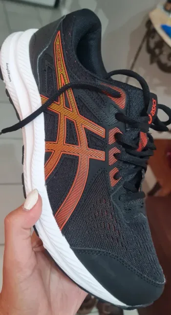 Used Asics Running Shoes bike — image 1 of 5