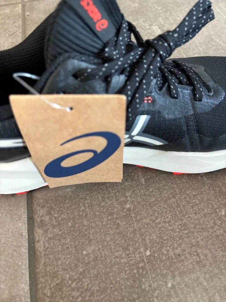 Używany Asics Gel Venture 11 bike — zdjęcie 7 z 8